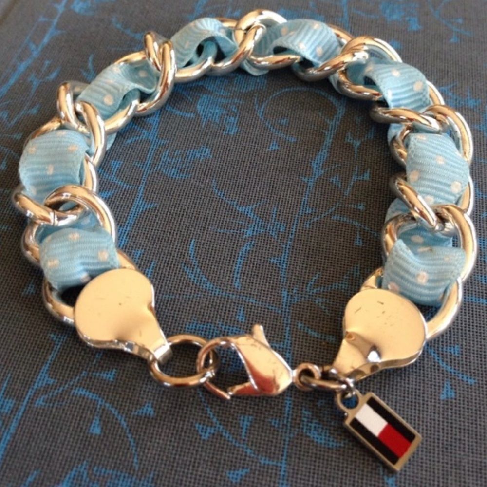 Tommy Hilfiger Silver-Tone Ribbon Chain Bracelet